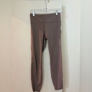 Vuori women’s stride leggings